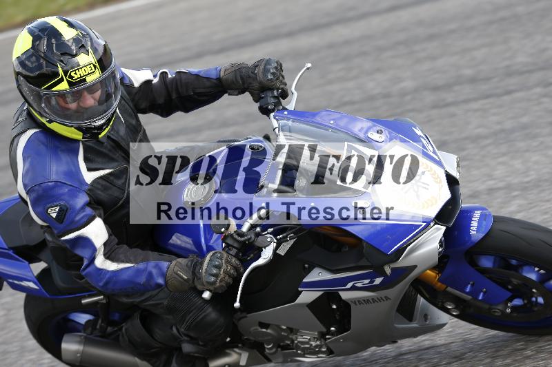 Archiv-2025/09 22.04.2025 Cornu Master School ADR/gruen-vert/37